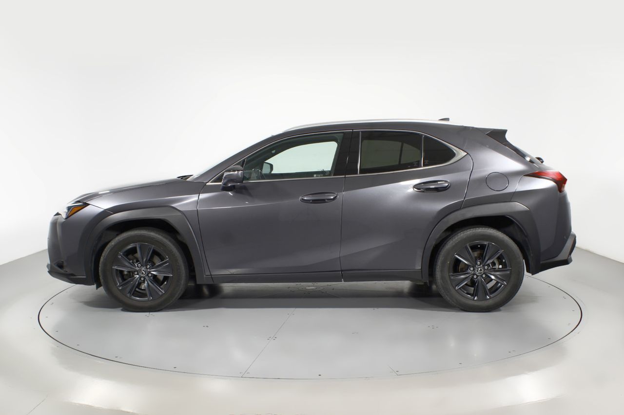 Foto Lexus UX 19