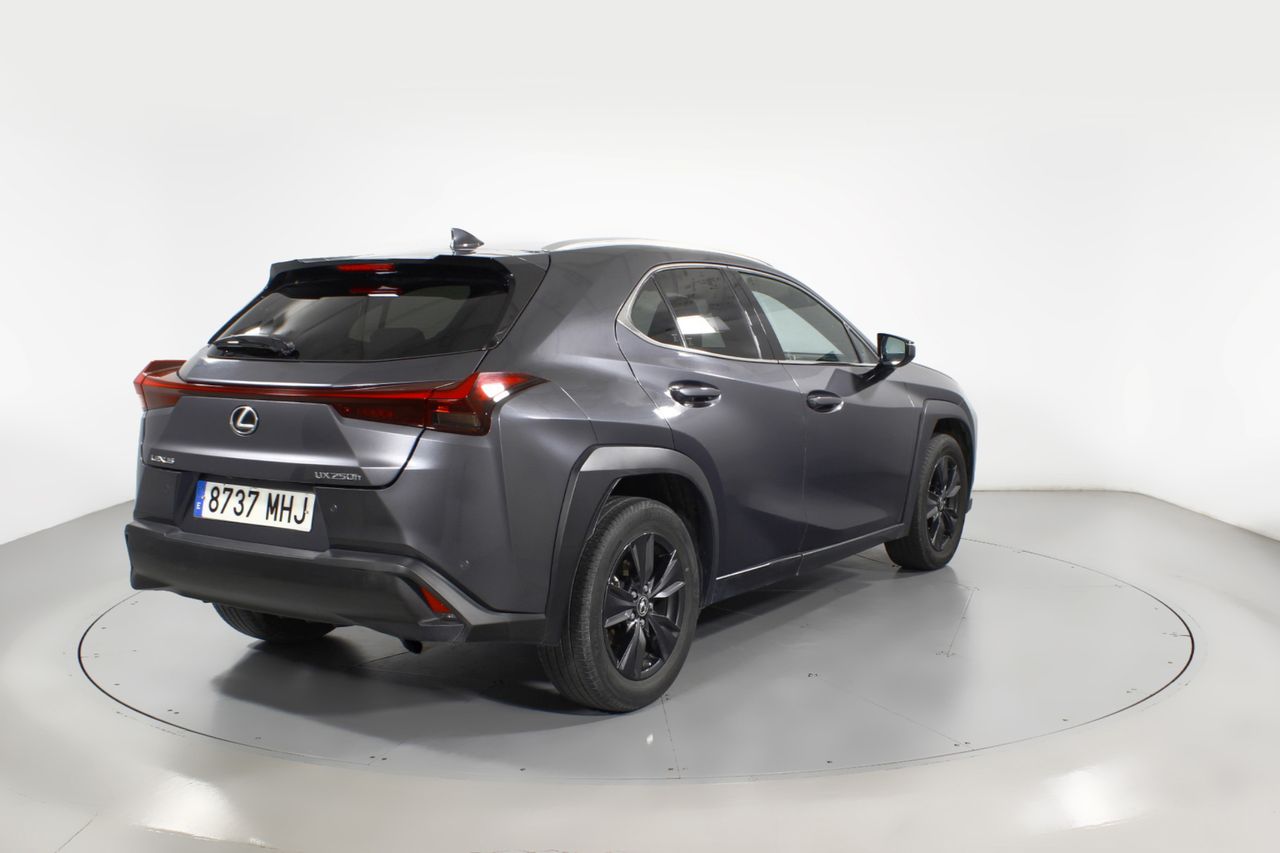 Foto Lexus UX 25