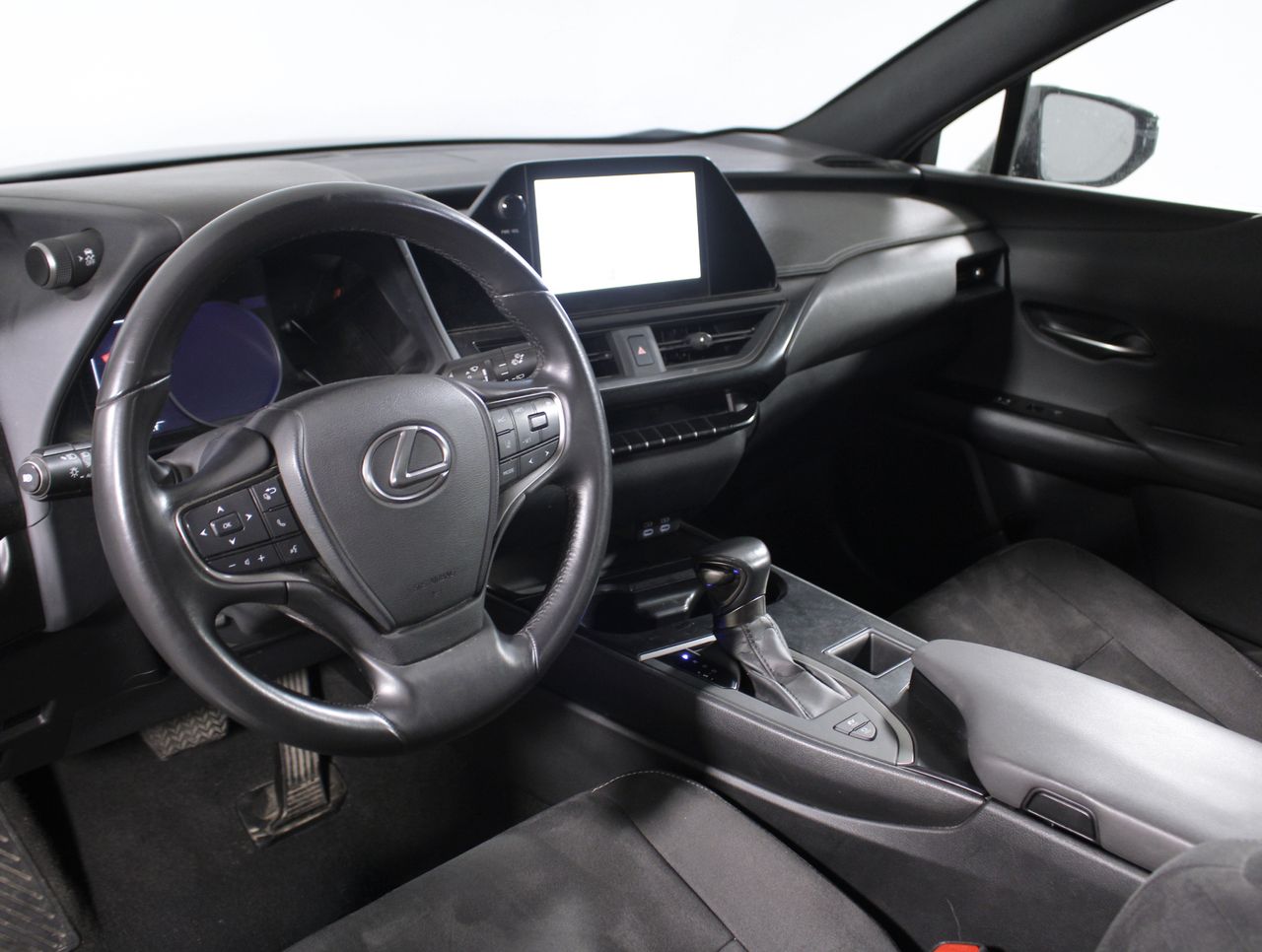 Foto Lexus UX 28