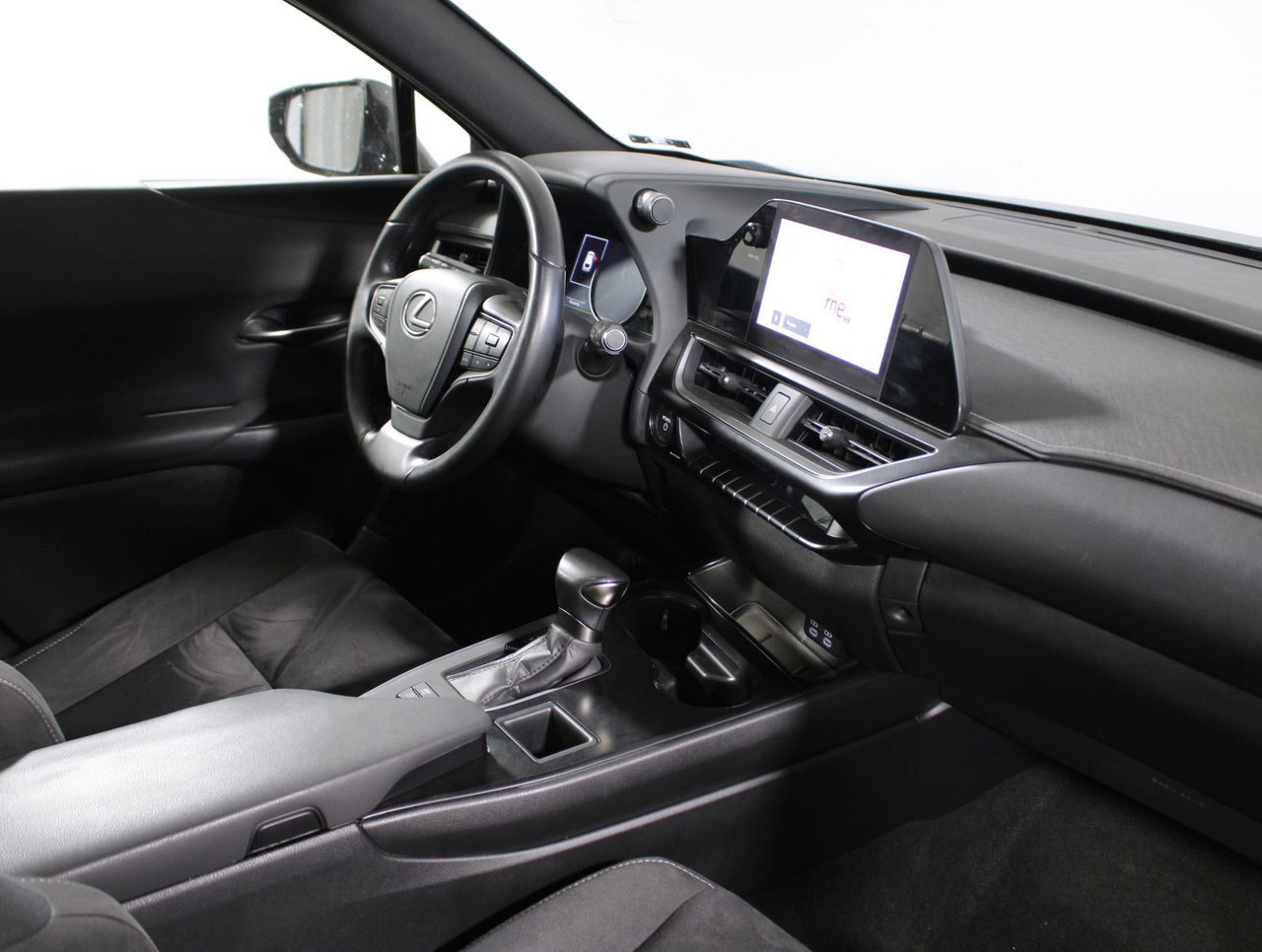 Foto Lexus UX 15