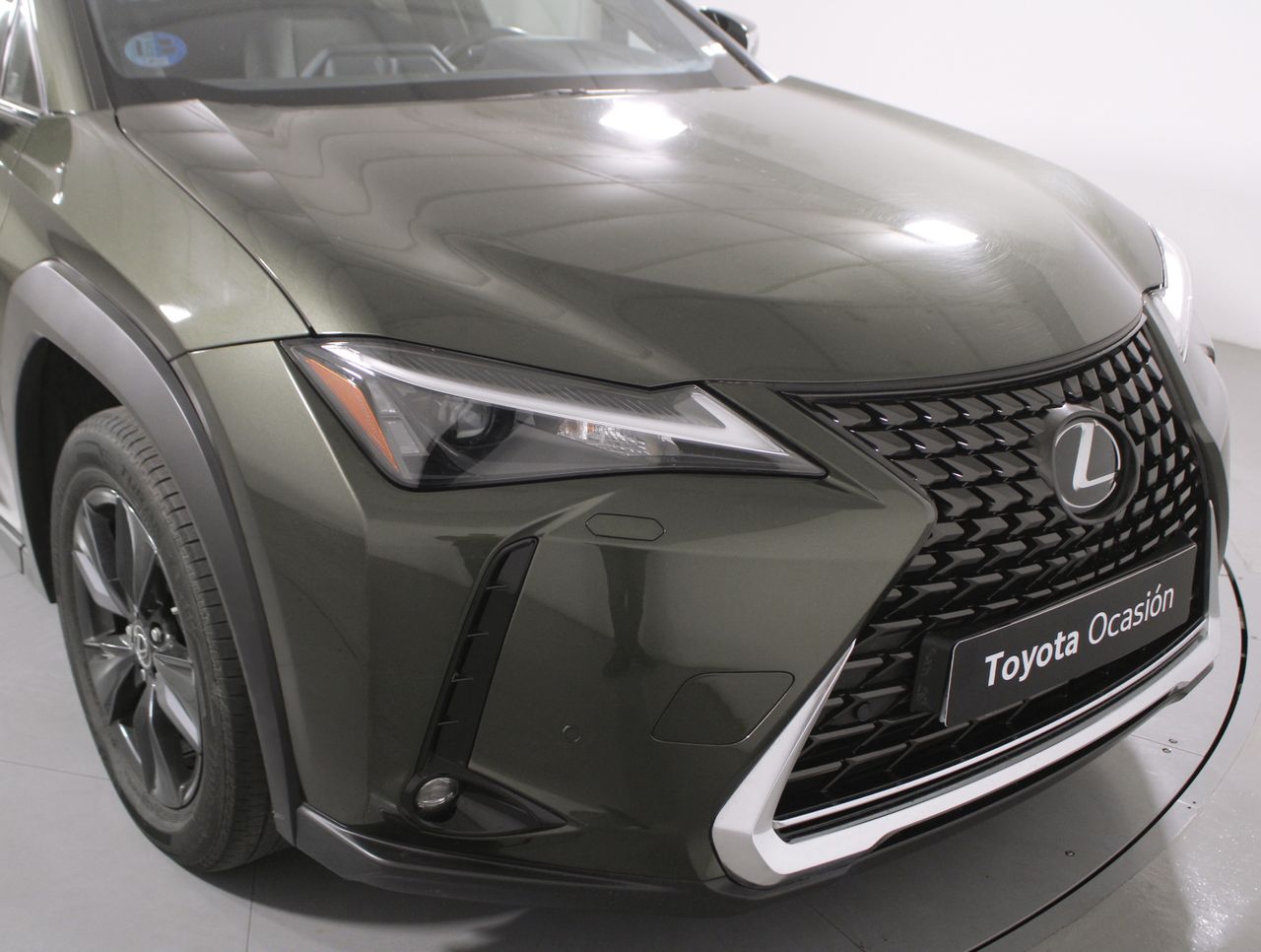 Foto Lexus UX 16