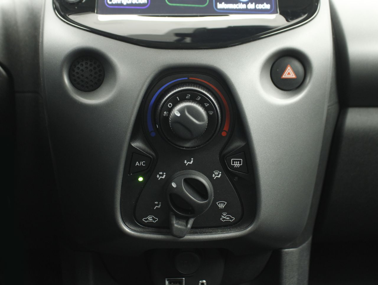 Foto Toyota Aygo 11