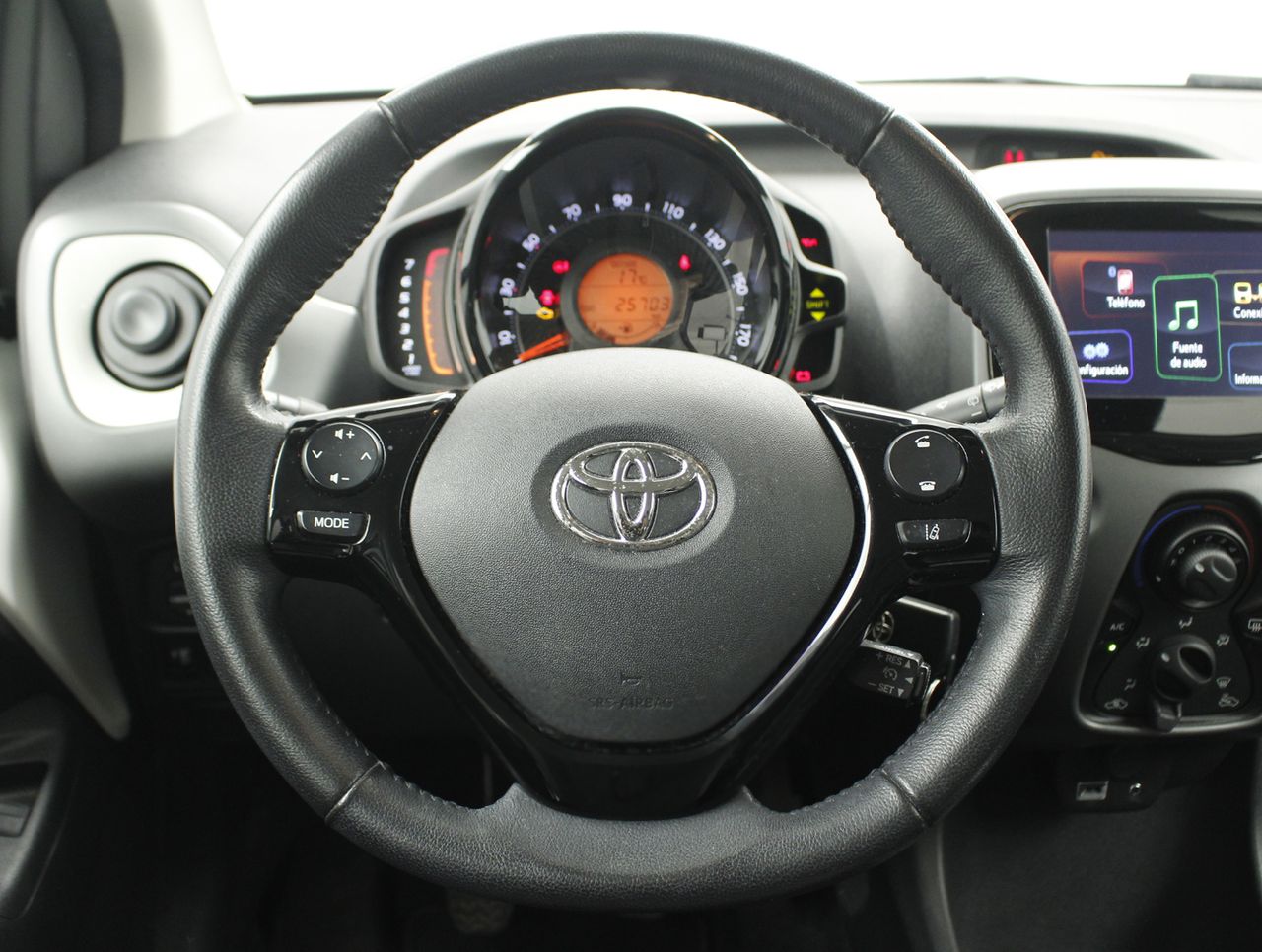 Foto Toyota Aygo 13