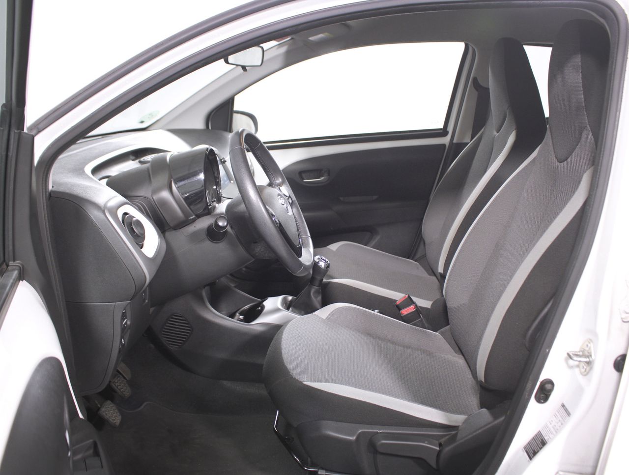 Foto Toyota Aygo 27