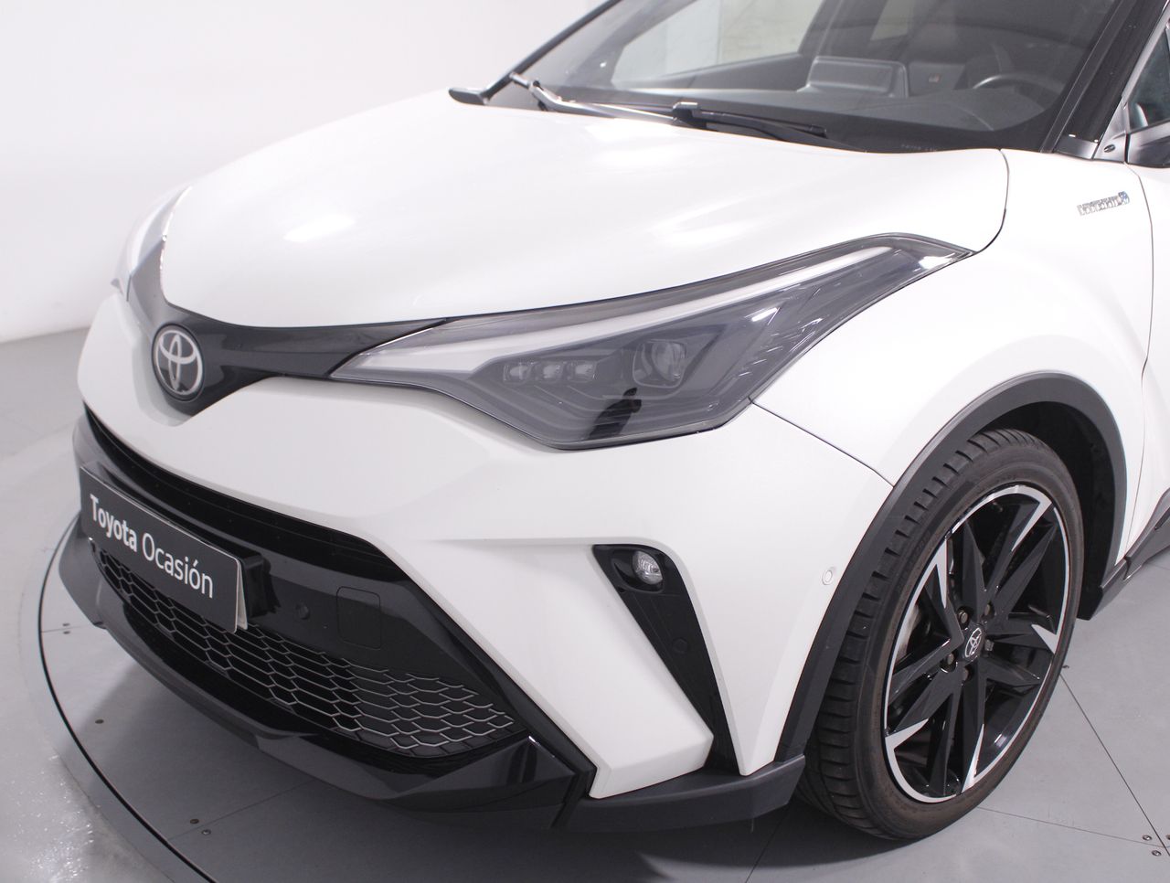 Foto Toyota C-HR 29
