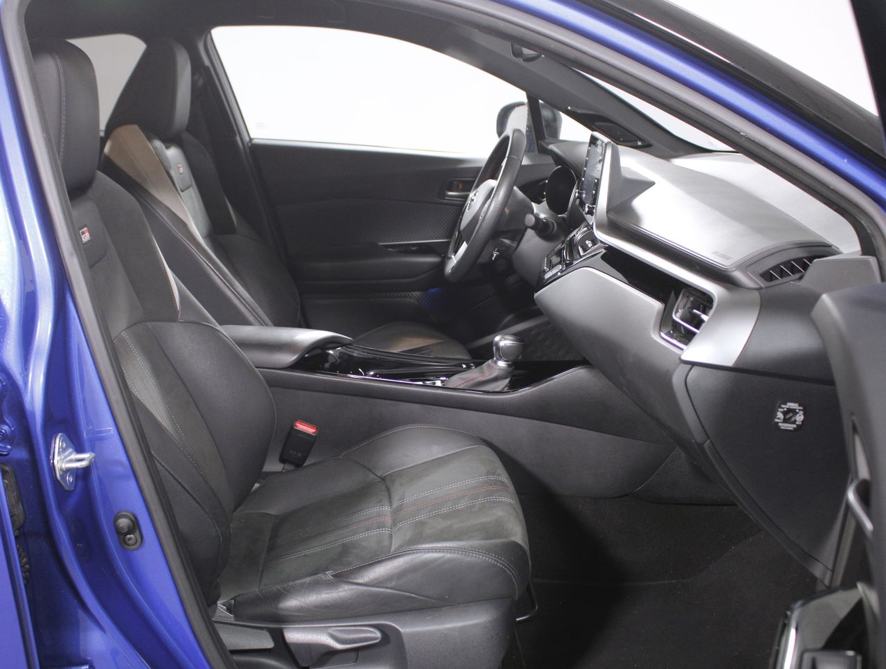 Foto Toyota C-HR 5