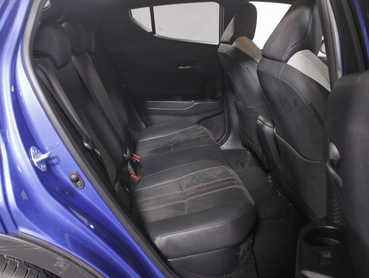 Foto Toyota C-HR 6
