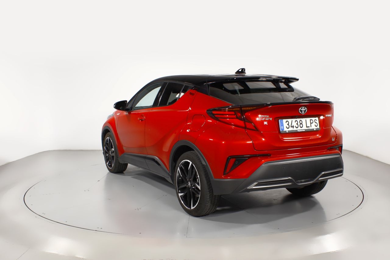 Foto Toyota C-HR 2
