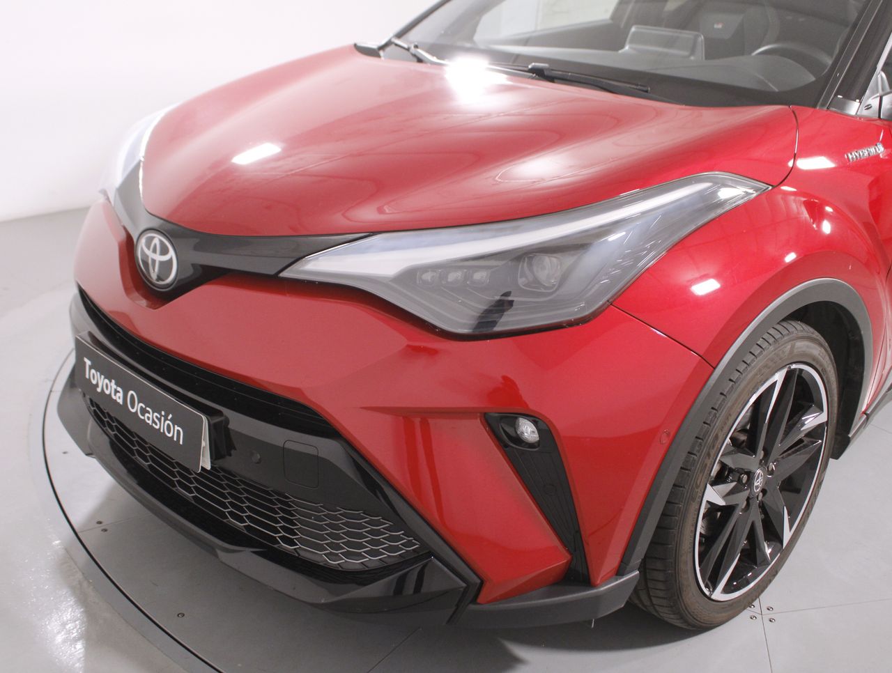 Foto Toyota C-HR 29
