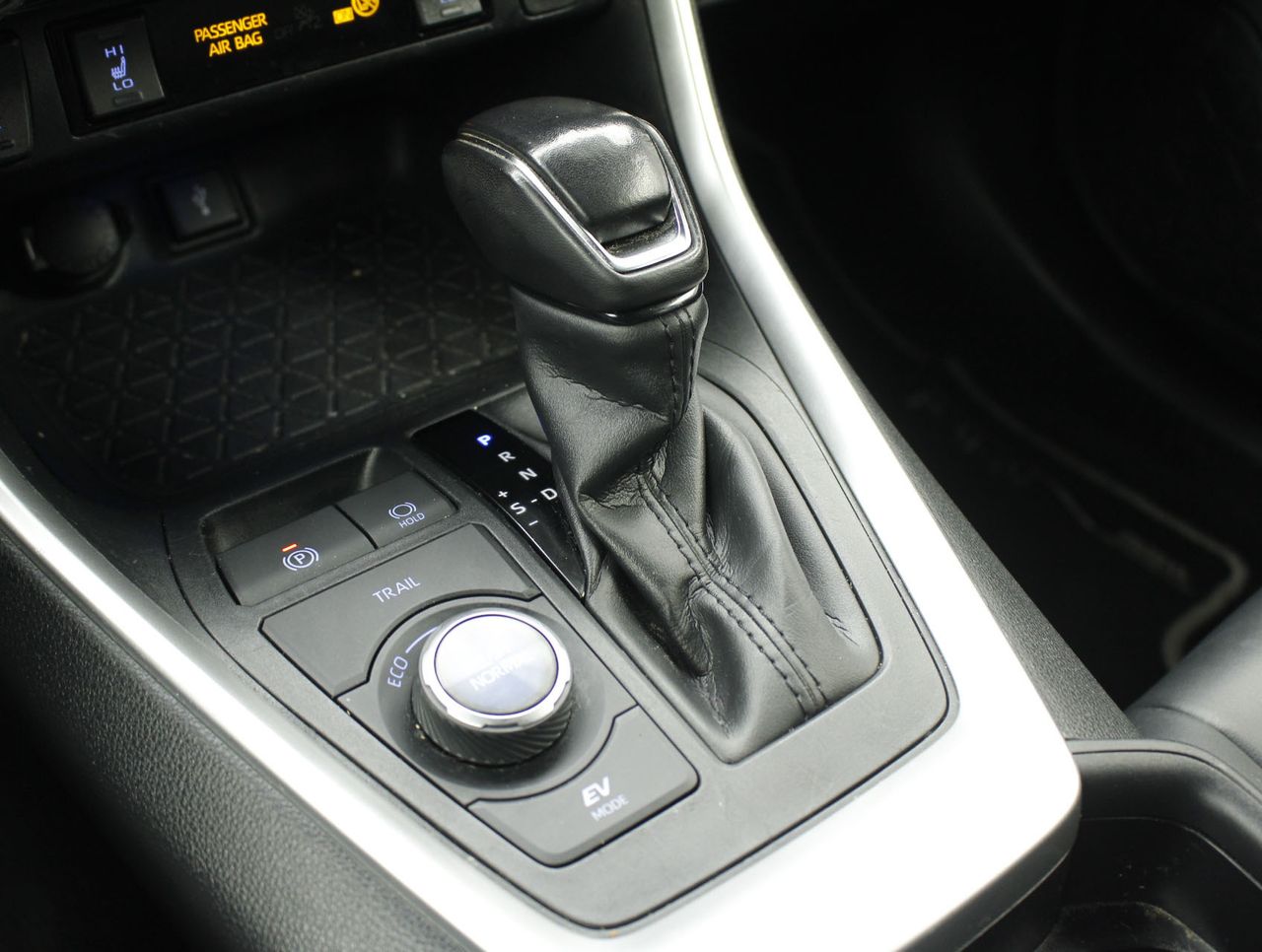 Foto Toyota Rav4 10