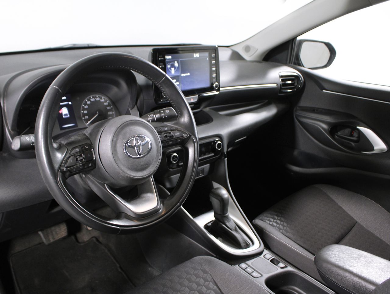 Foto Toyota Yaris 28