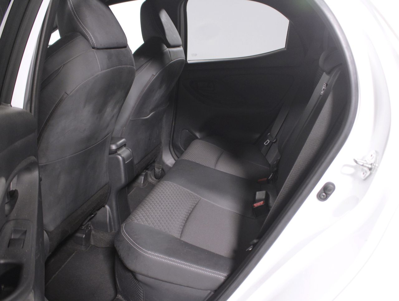 Foto Toyota Yaris 26