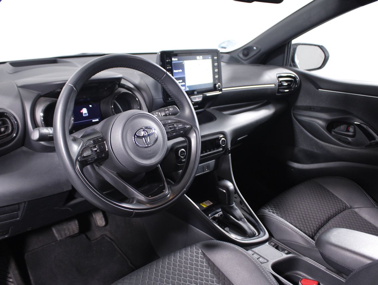 Foto Toyota Yaris 28
