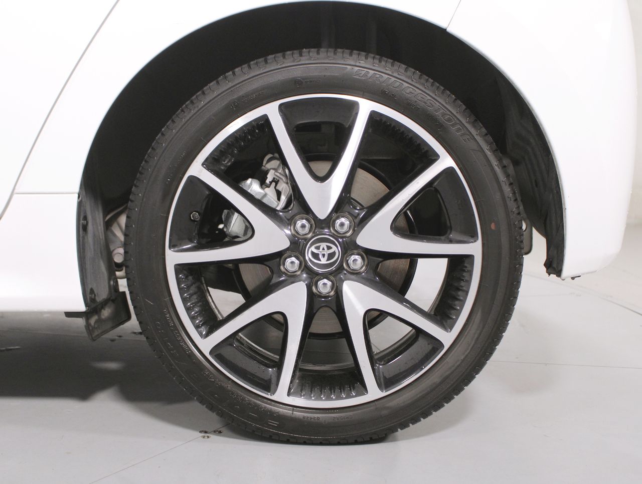 Foto Toyota Yaris 8