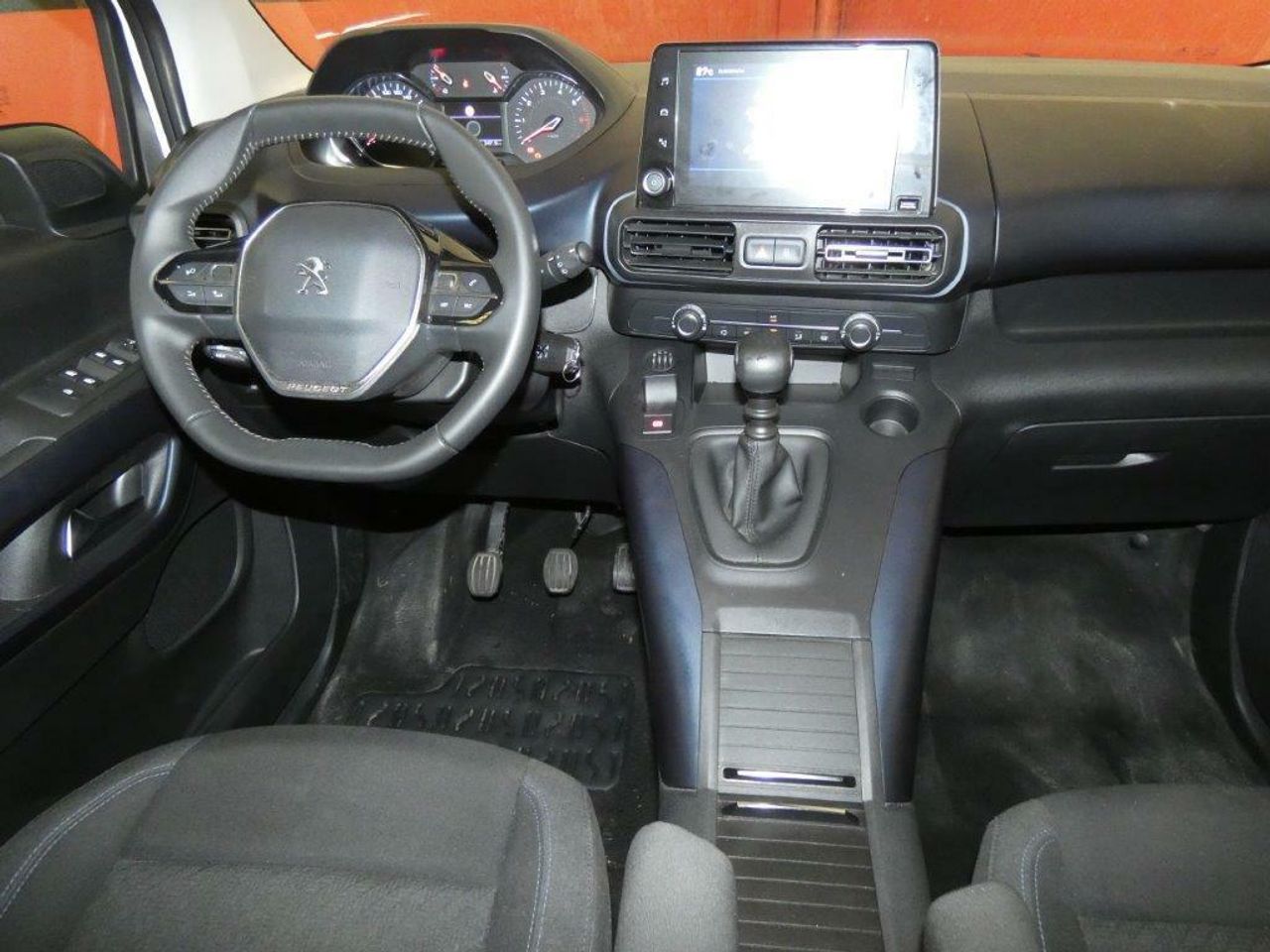 Foto Peugeot Rifter 19