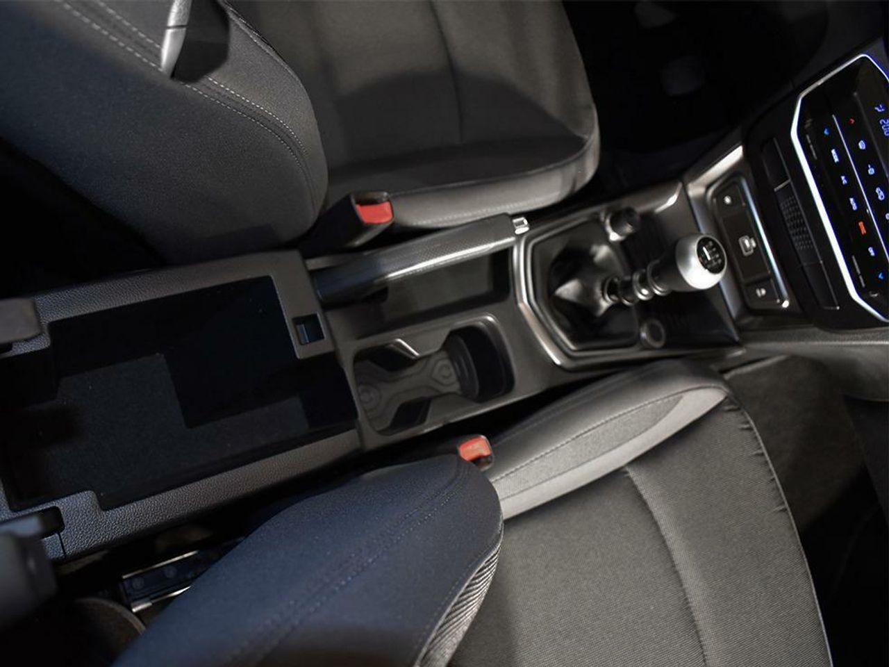 Foto SsangYong Tivoli 12