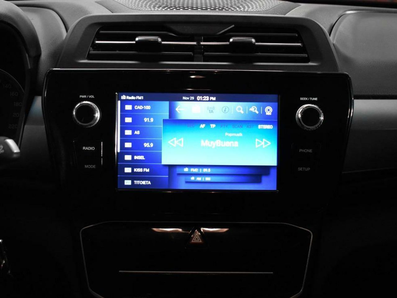 Foto SsangYong Tivoli 9