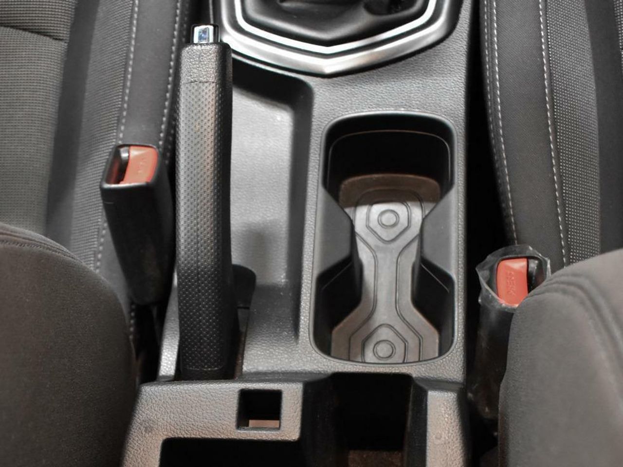 Foto SsangYong Tivoli 12