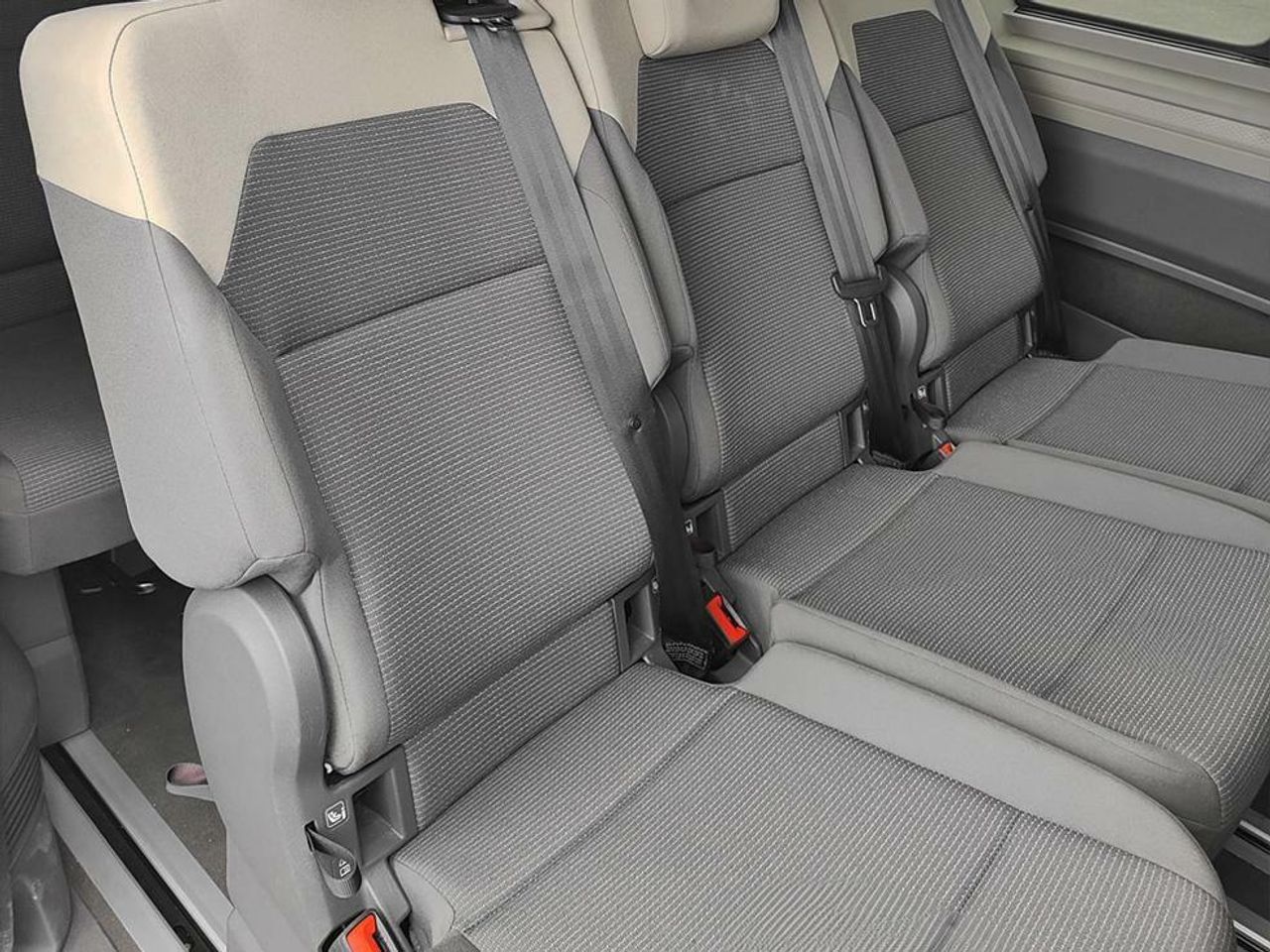 Foto Volkswagen Multivan 14