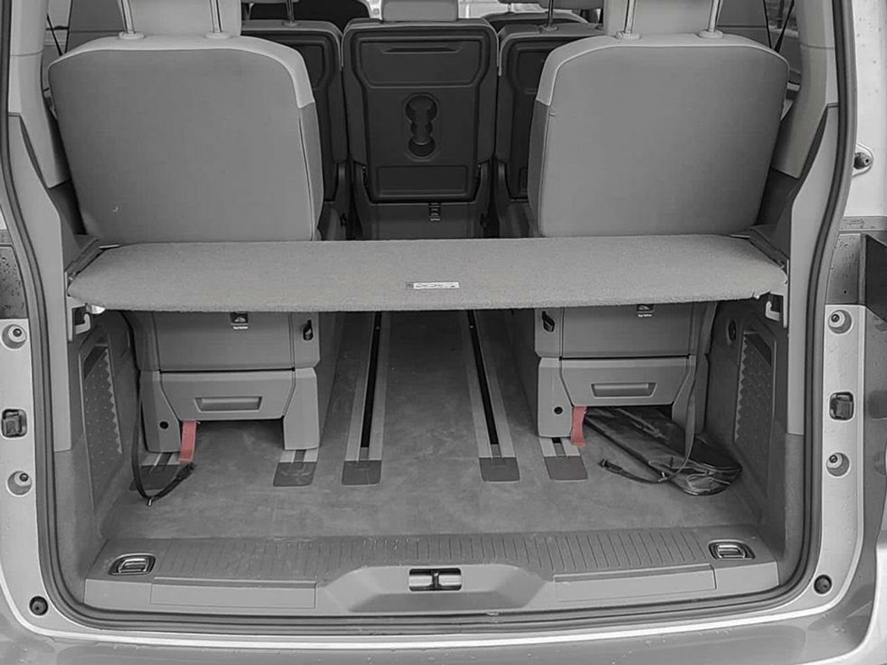 Foto Volkswagen Multivan 15