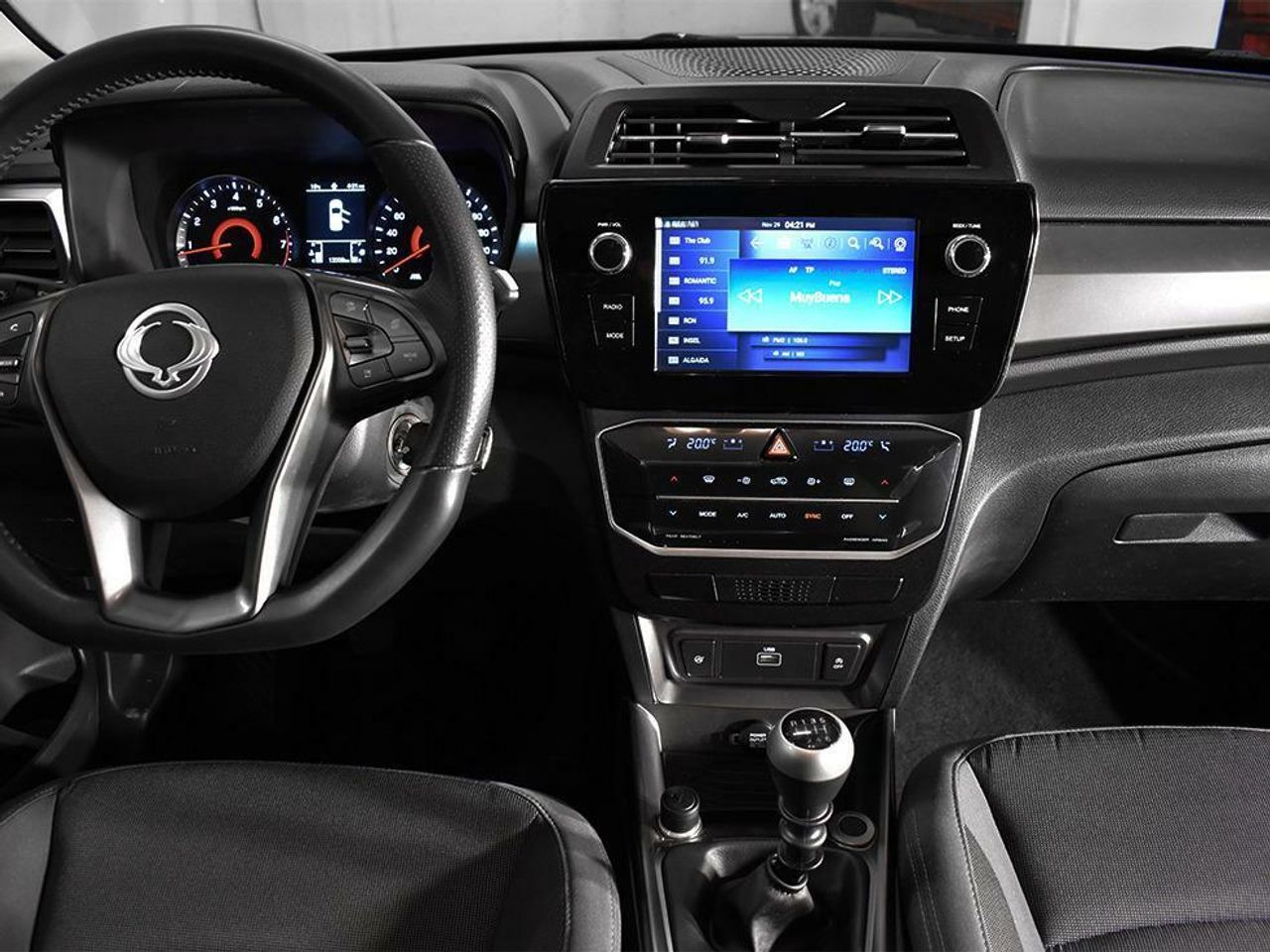 Foto SsangYong Tivoli 8