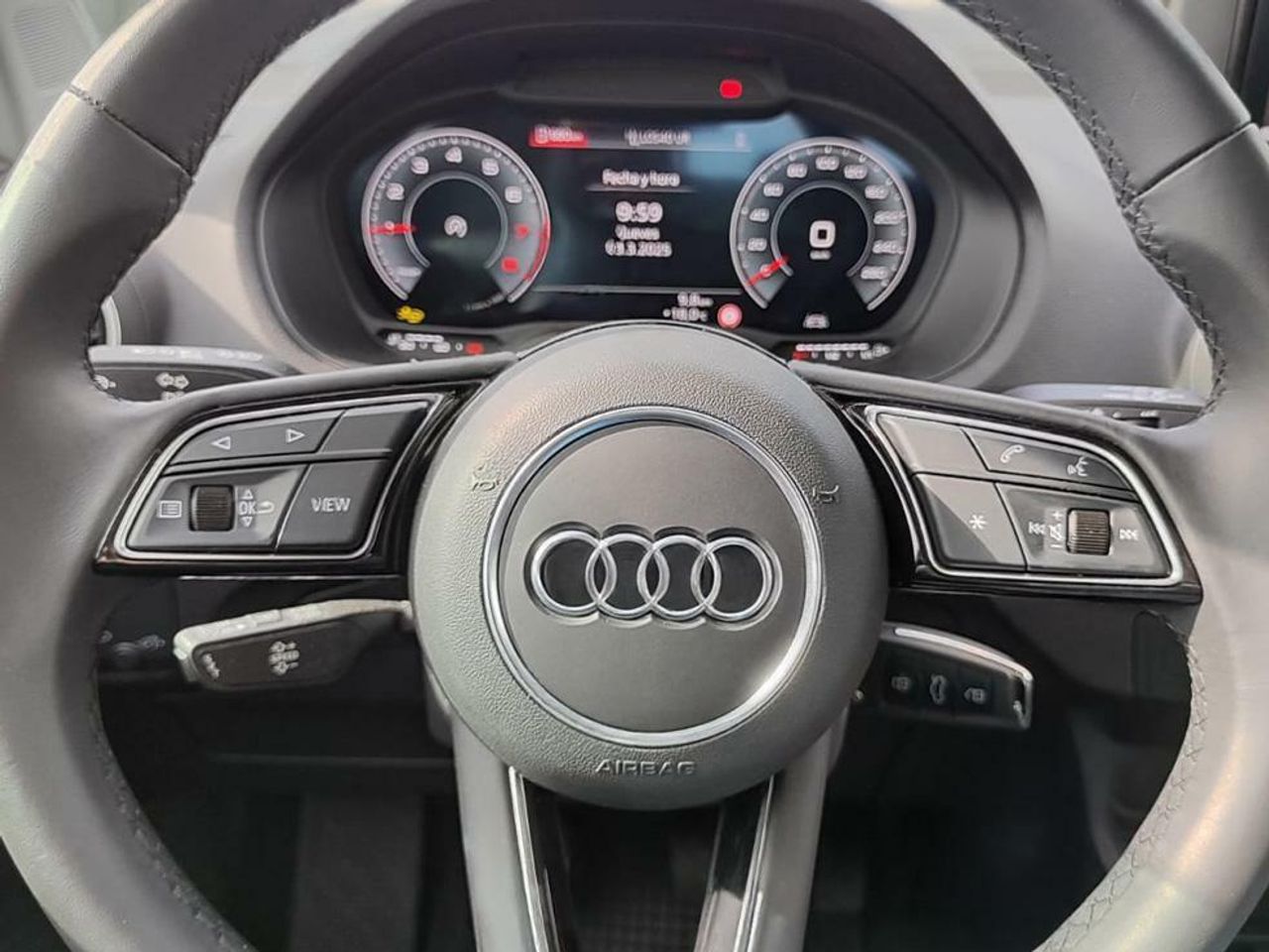 Foto Audi Q2 7