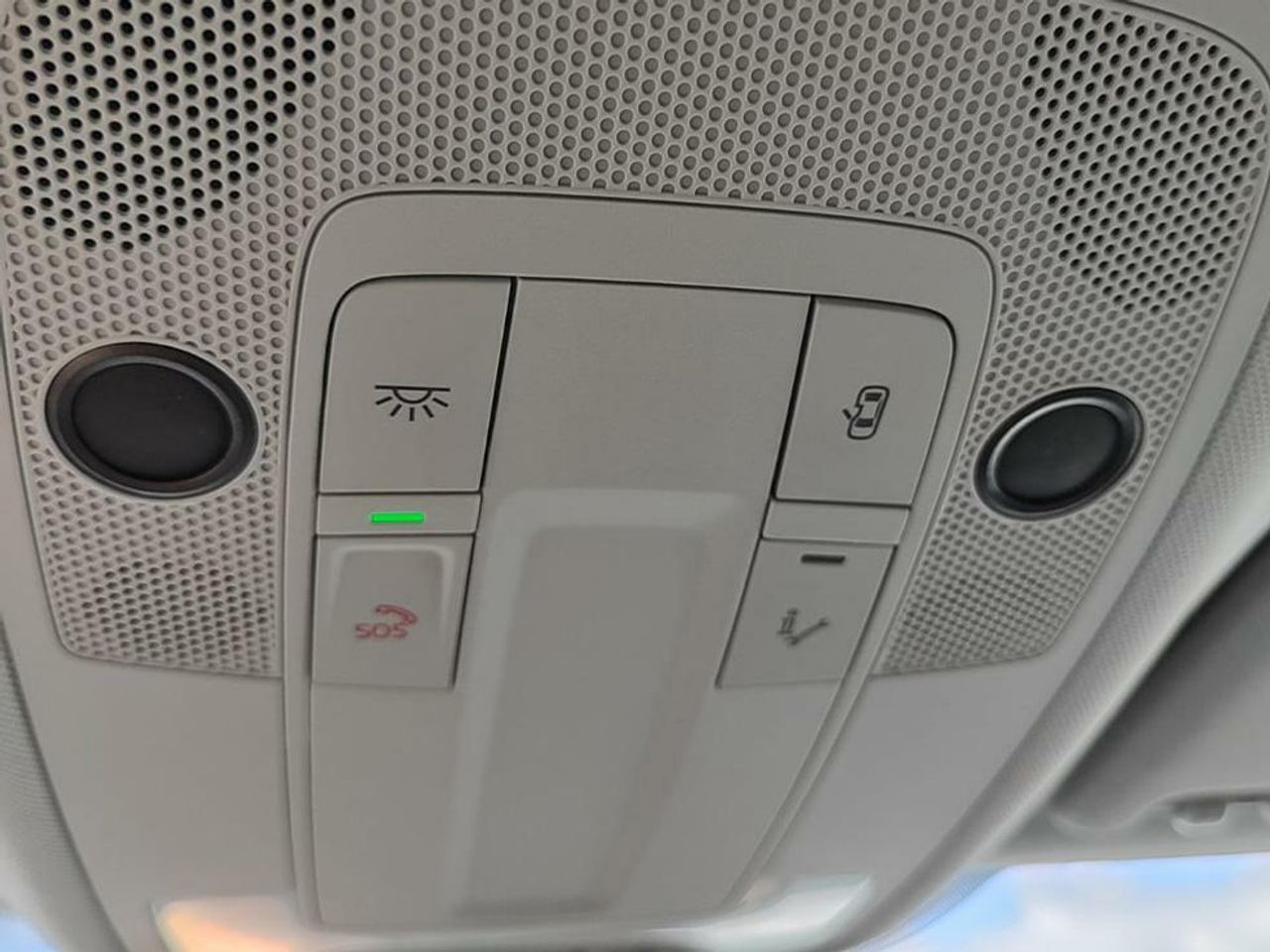 Foto Audi Q2 10