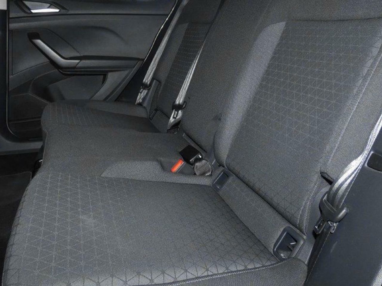 Foto Volkswagen T-Cross 19
