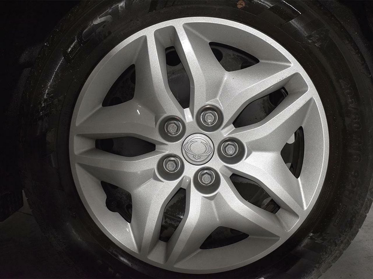 Foto SsangYong Tivoli 19