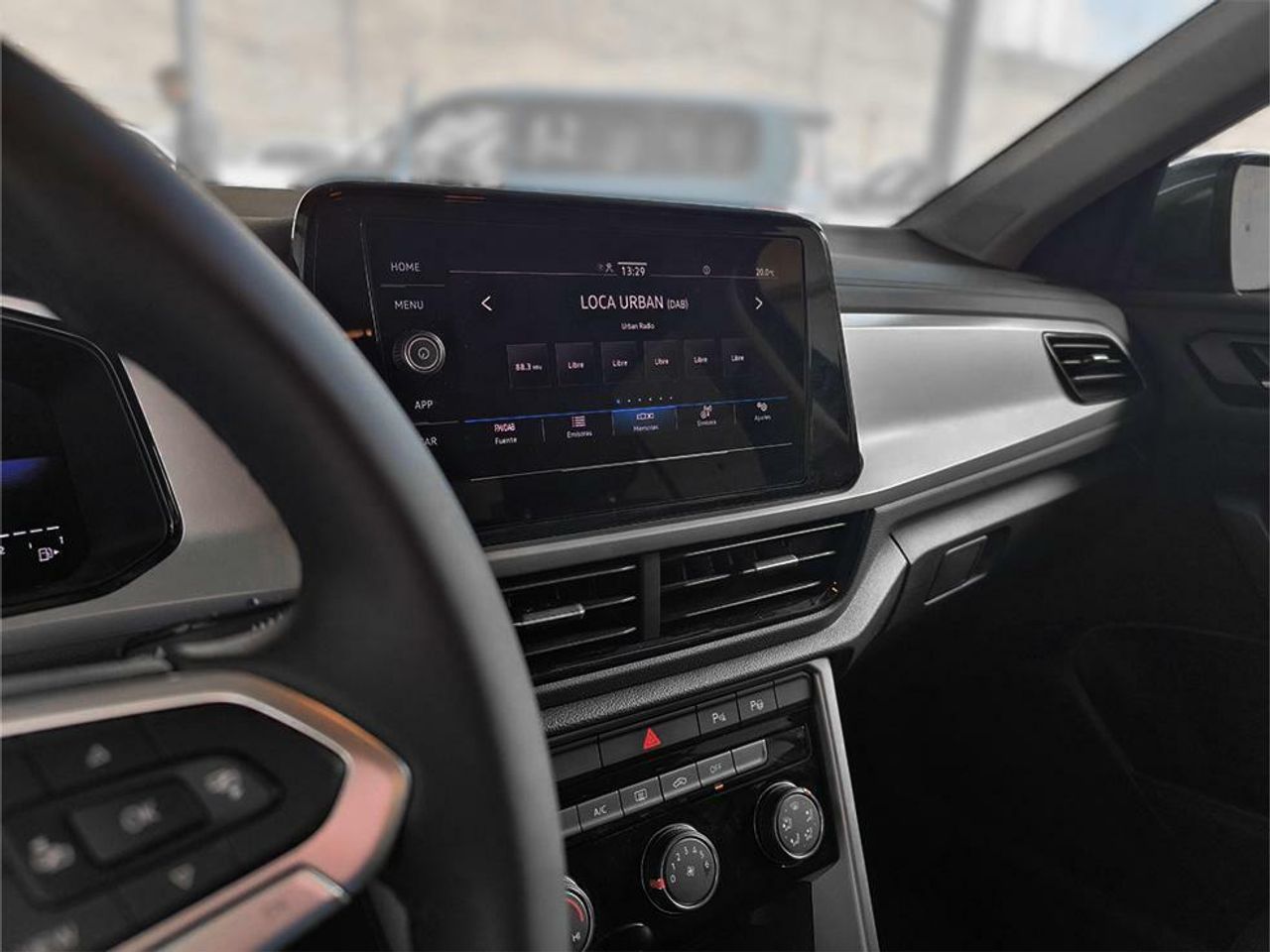 Foto Volkswagen T-Roc 5