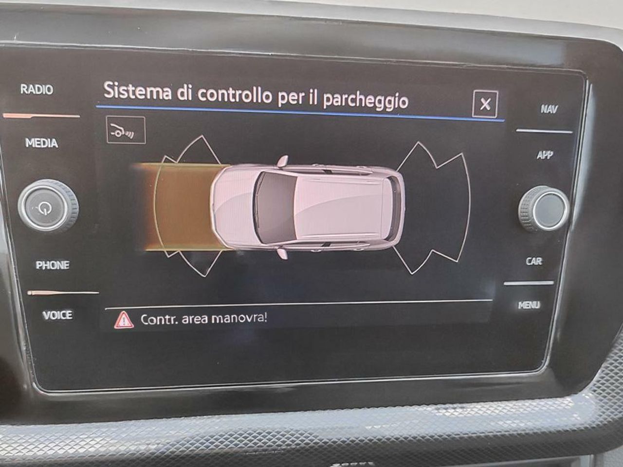 Foto Volkswagen T-Cross 9