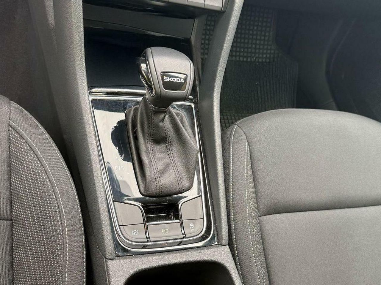 Foto Skoda Karoq 8