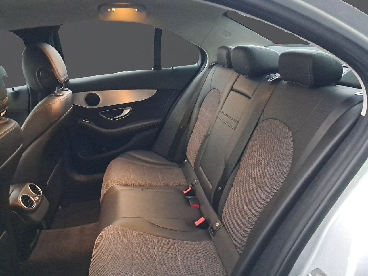 Foto Mercedes-Benz Clase C 10
