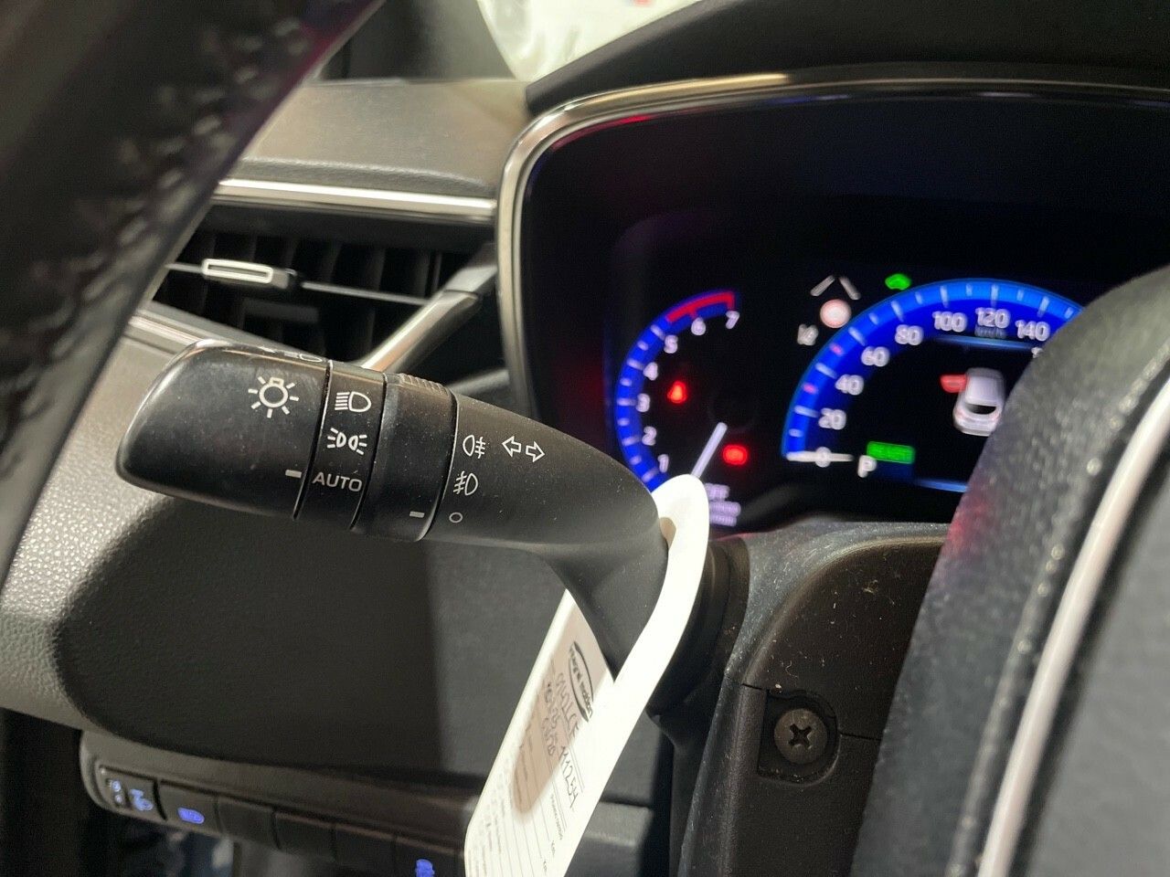 Foto Toyota Corolla 14