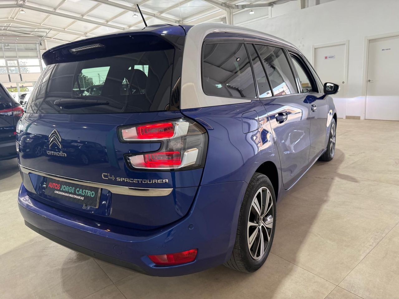 Foto Citroën C4 Spacetourer 35