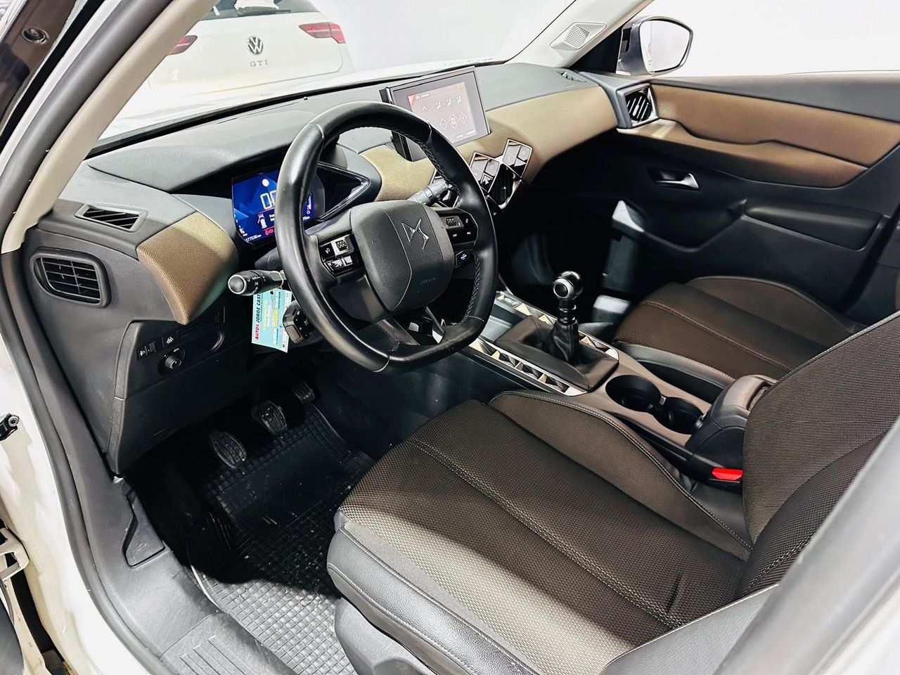Foto DS Automobiles DS 3 15