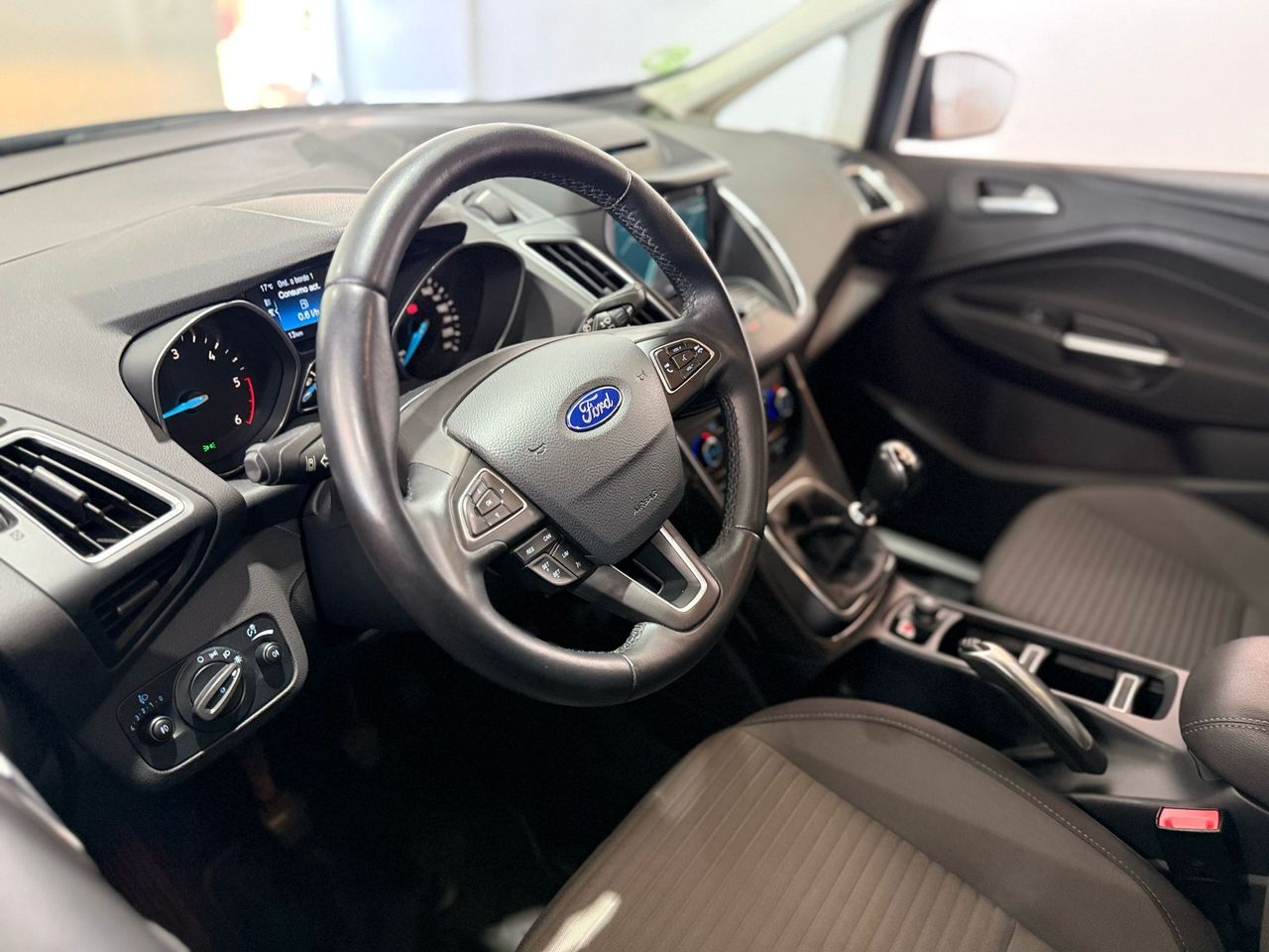 Foto Ford C-Max 8