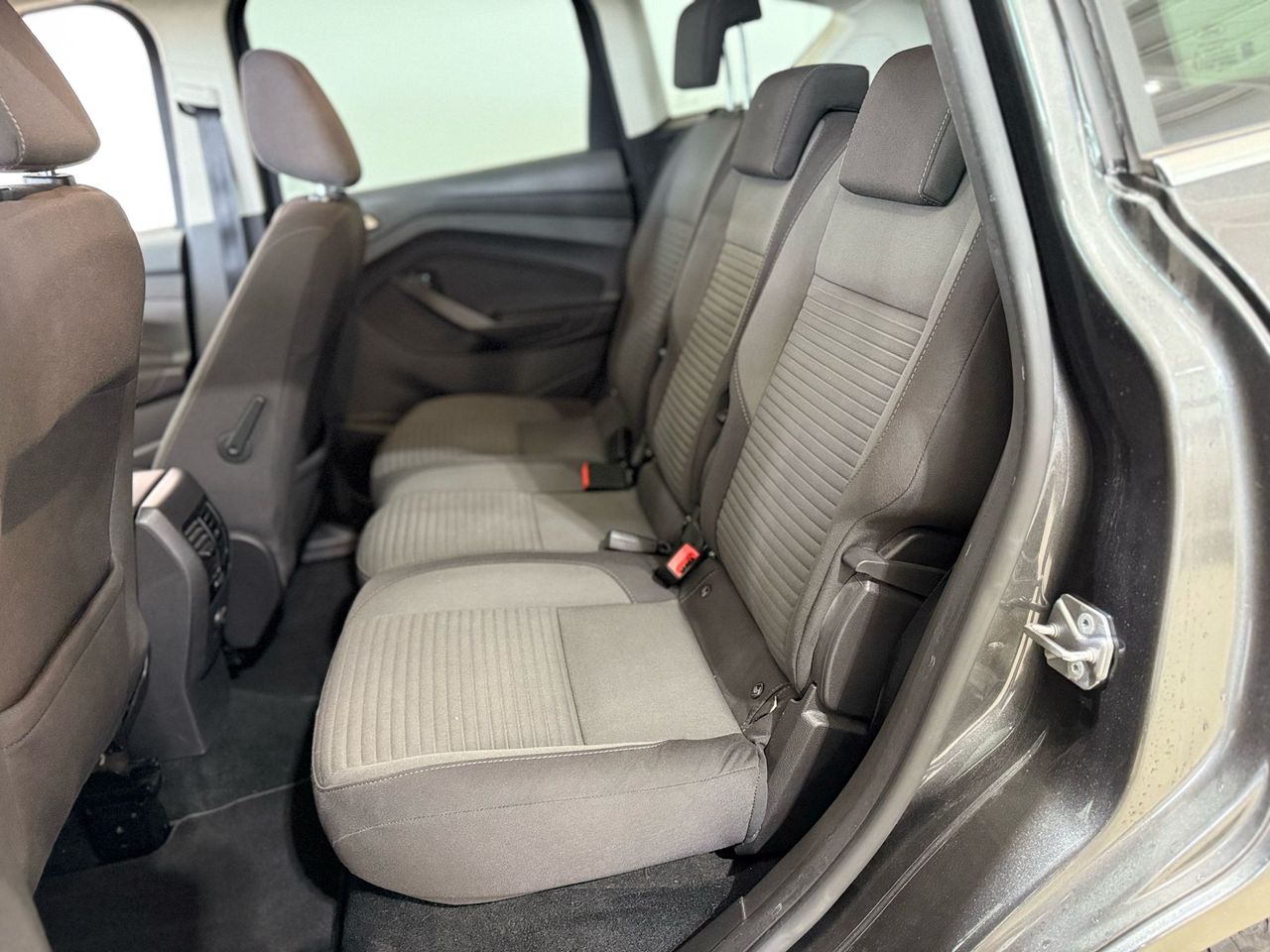 Foto Ford C-Max 10