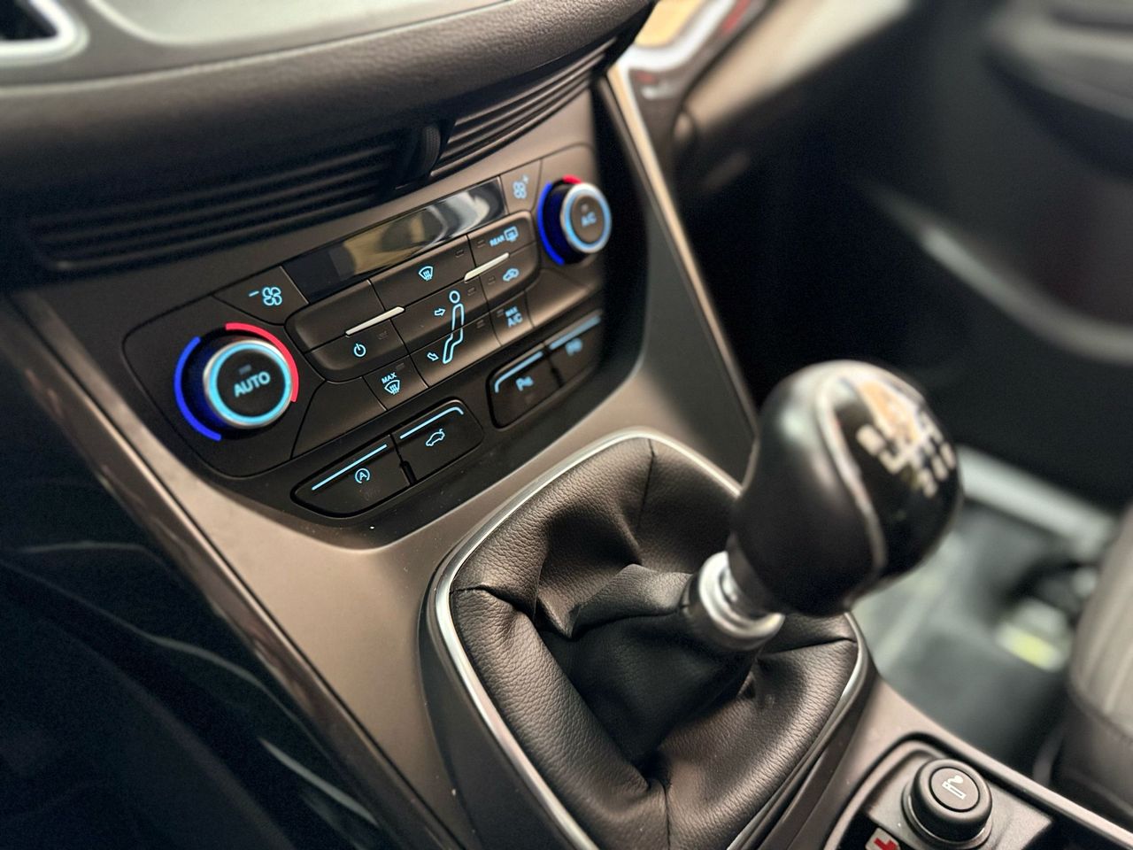 Foto Ford C-Max 12