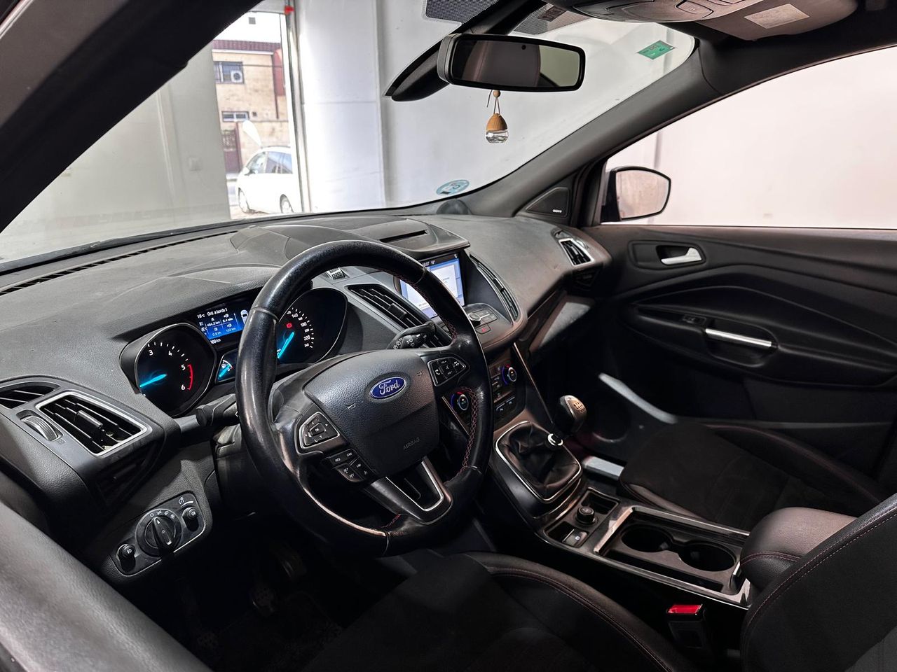 Foto Ford Kuga 6