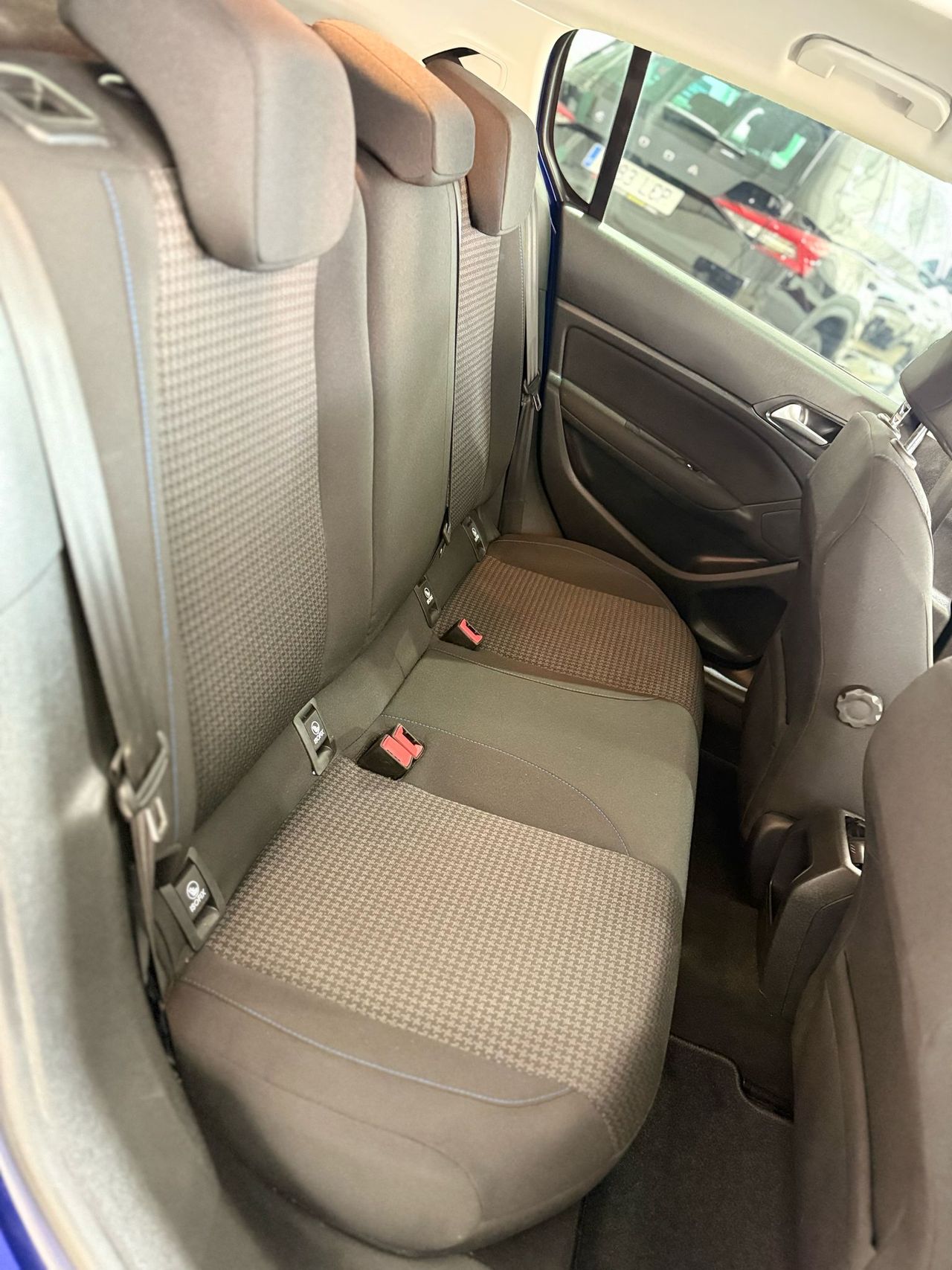 Foto Peugeot 308 13