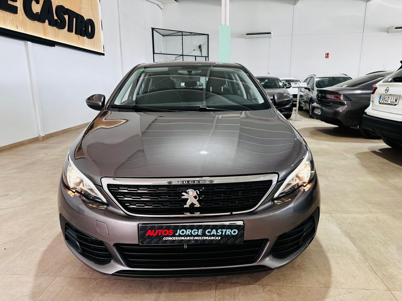 Foto Peugeot 308 8