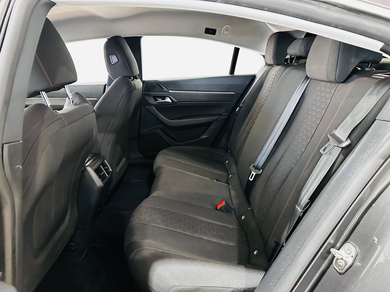 Foto Peugeot 508 37