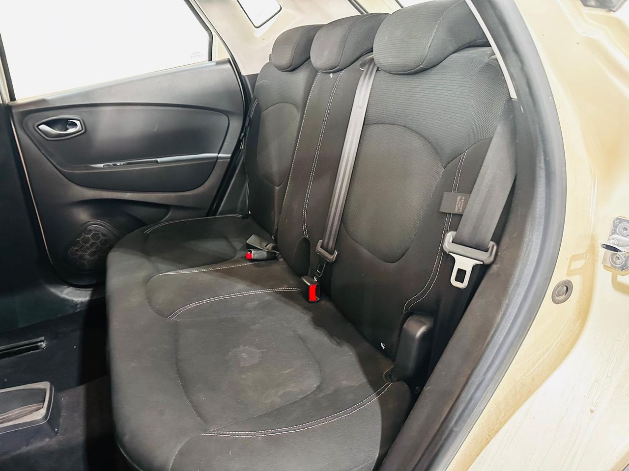 Foto Renault Captur 5