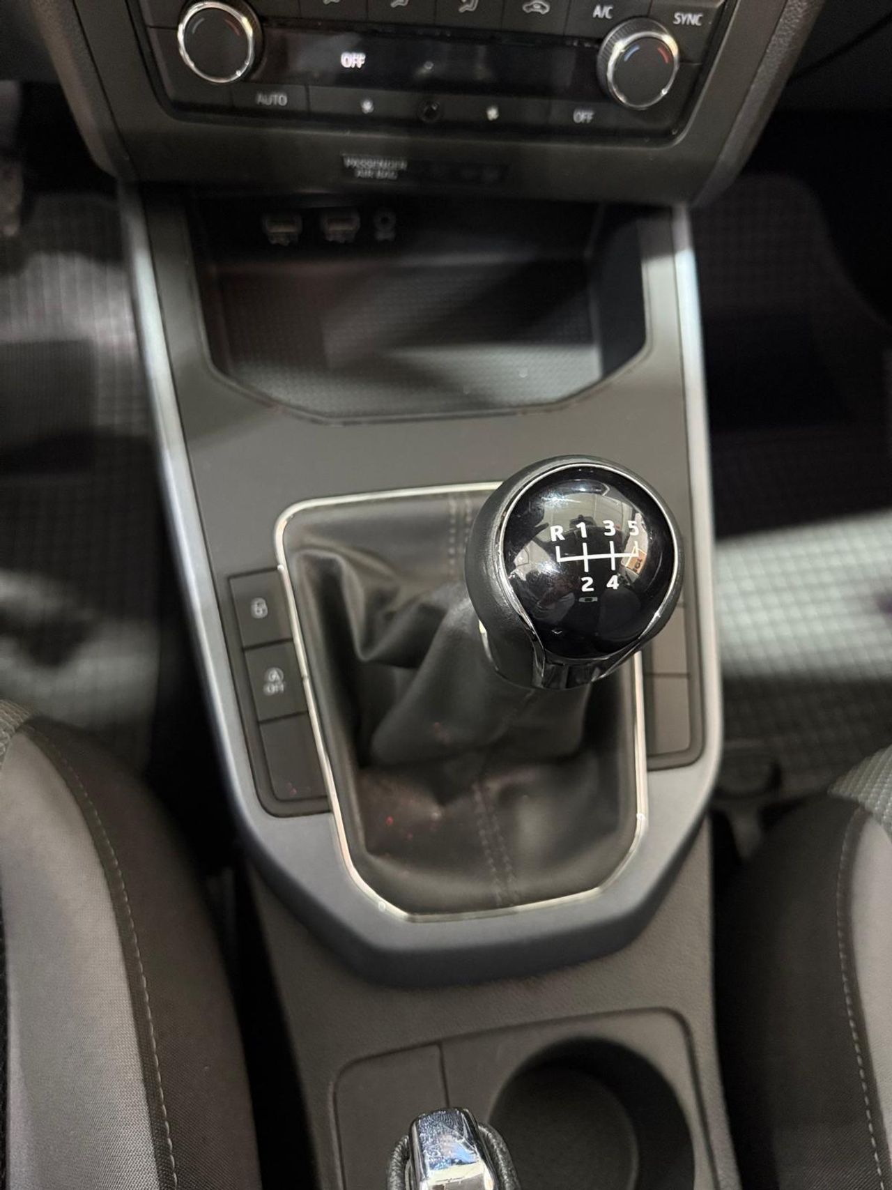 Foto Seat Arona 19