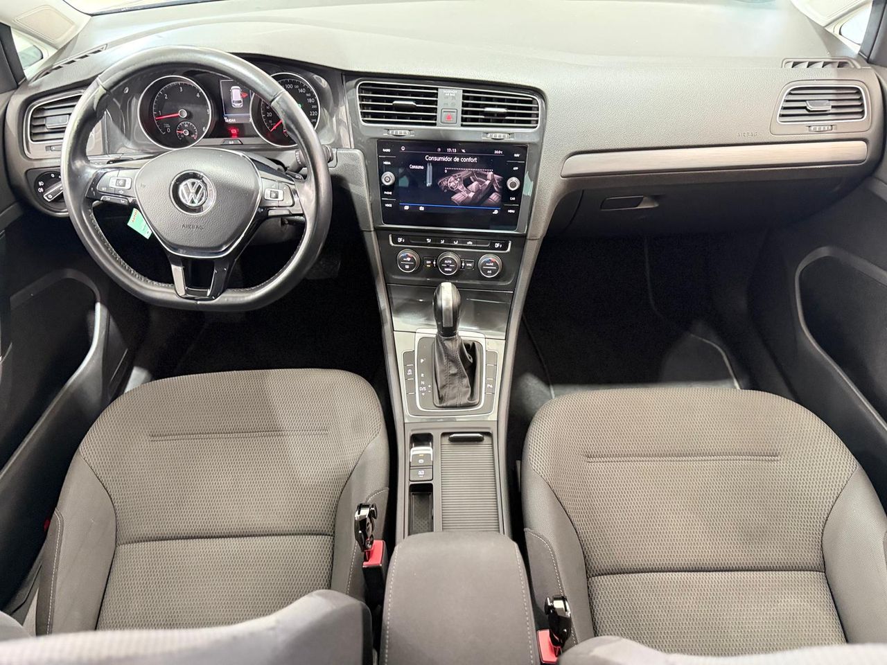 Foto Volkswagen Golf 13