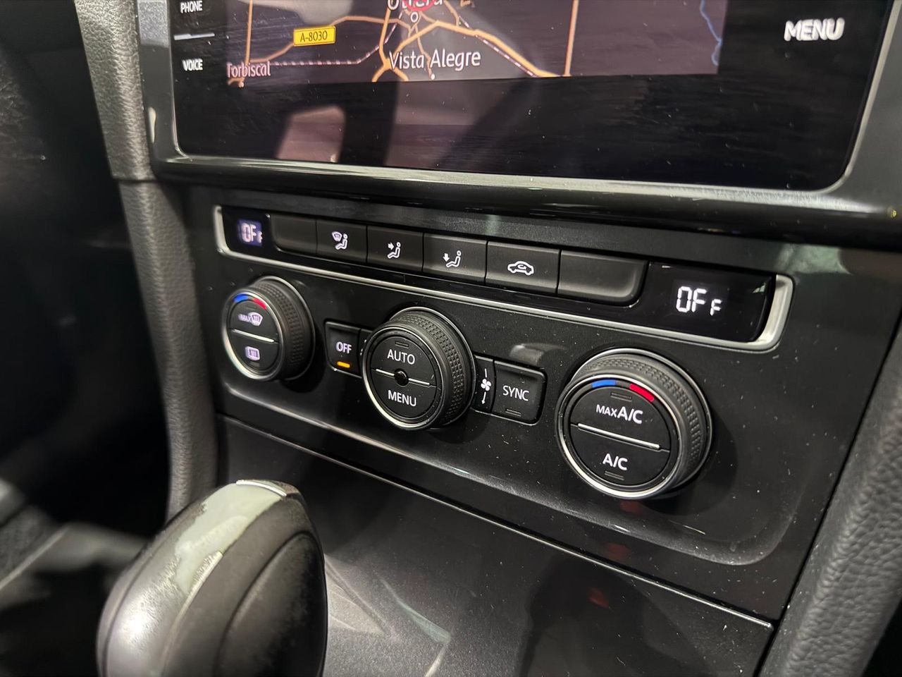 Foto Volkswagen Golf 18