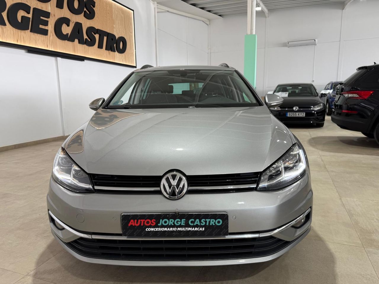 Foto Volkswagen Golf 28