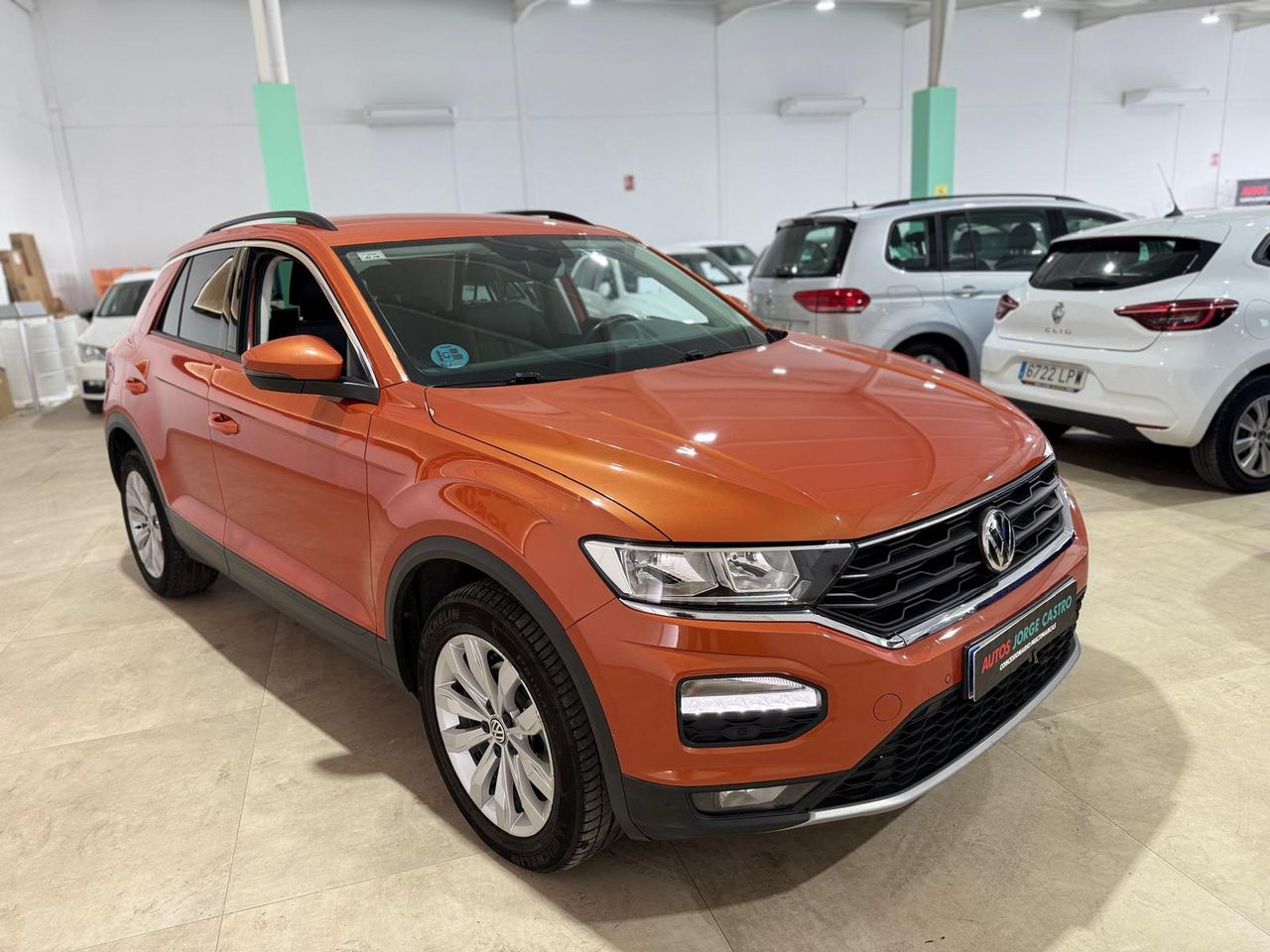 Foto Volkswagen T-Roc 3