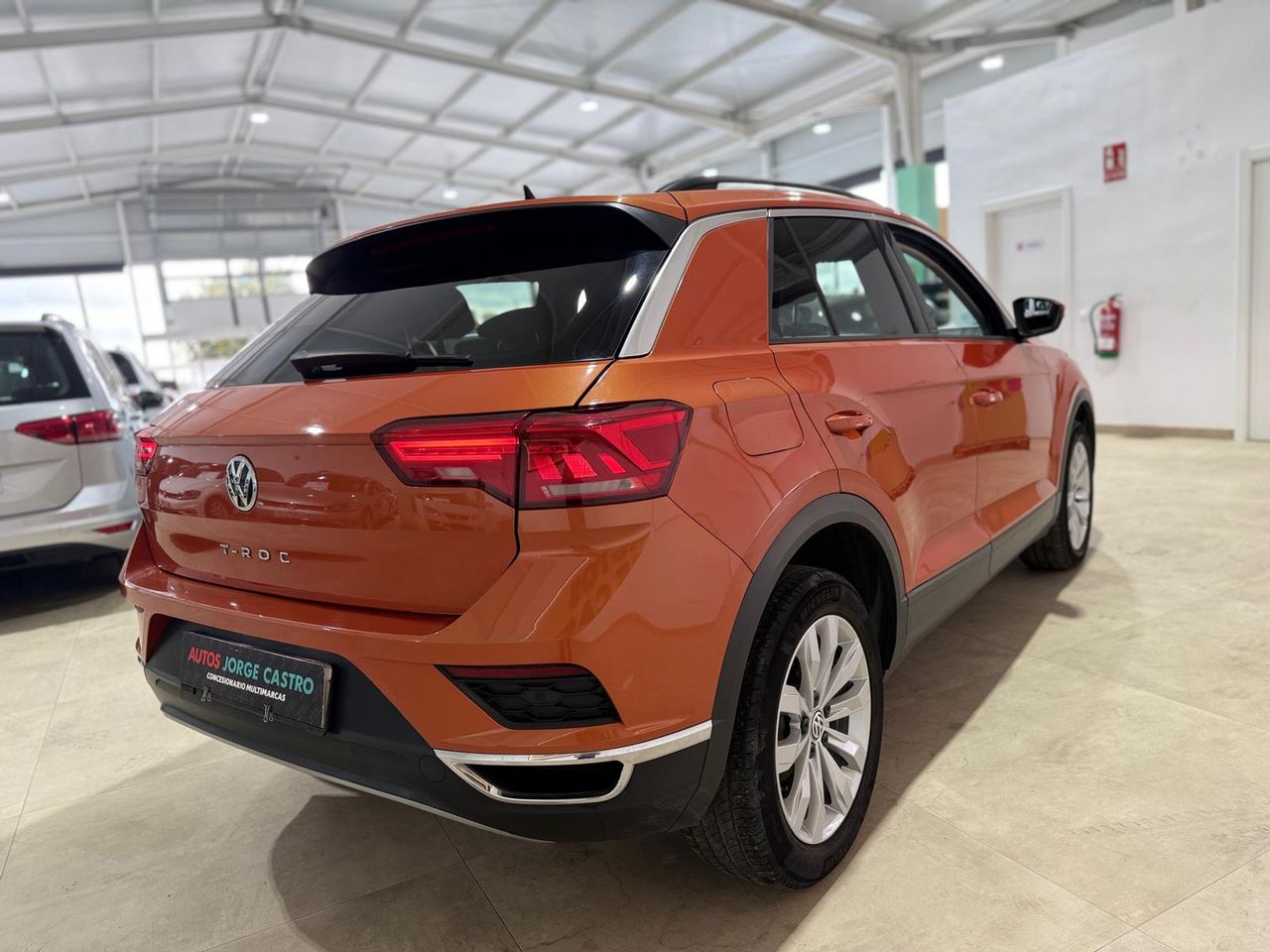 Foto Volkswagen T-Roc 5